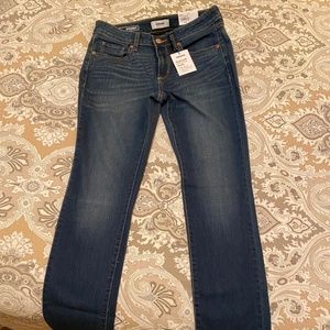 New Straight Leg Mid Rise Jeans